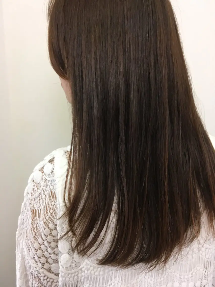 ロング 白髪ぼかし ミズヒロのヘアスタイル