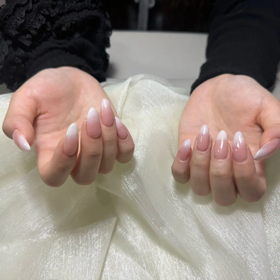 ネイル 友 美のネイルデザイン