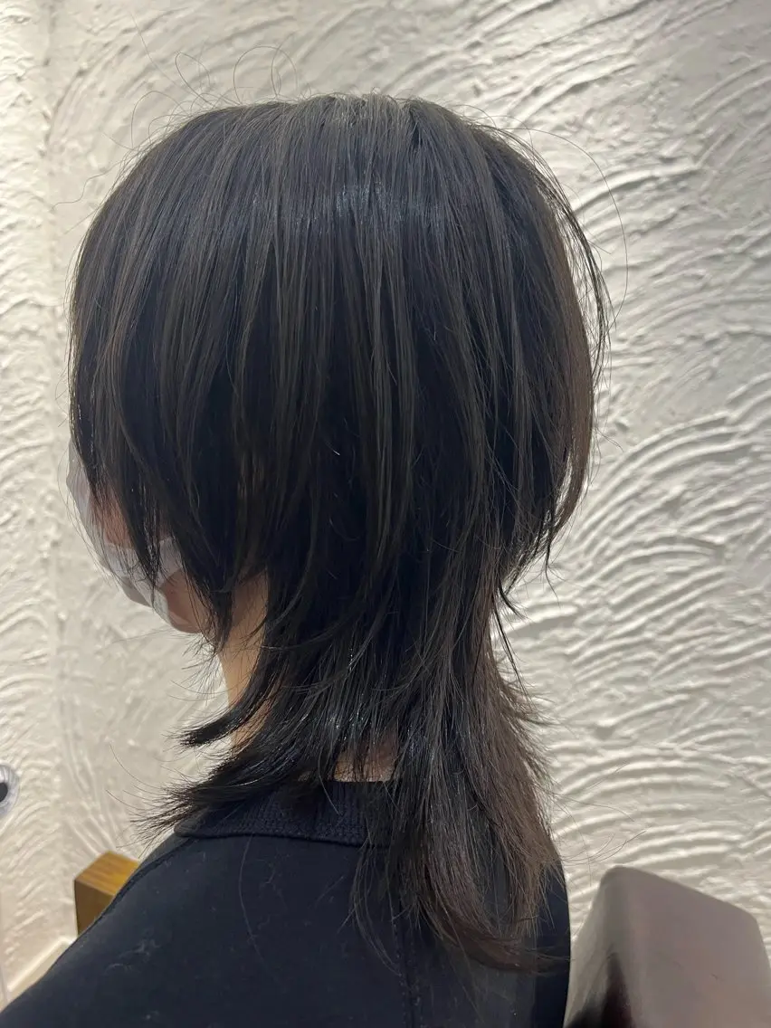 ミディアム ウルフカット カット ヘアカラー トリートメント 🌈透明感カラー🌈 🌟吉田祐介🌟のヘアスタイル