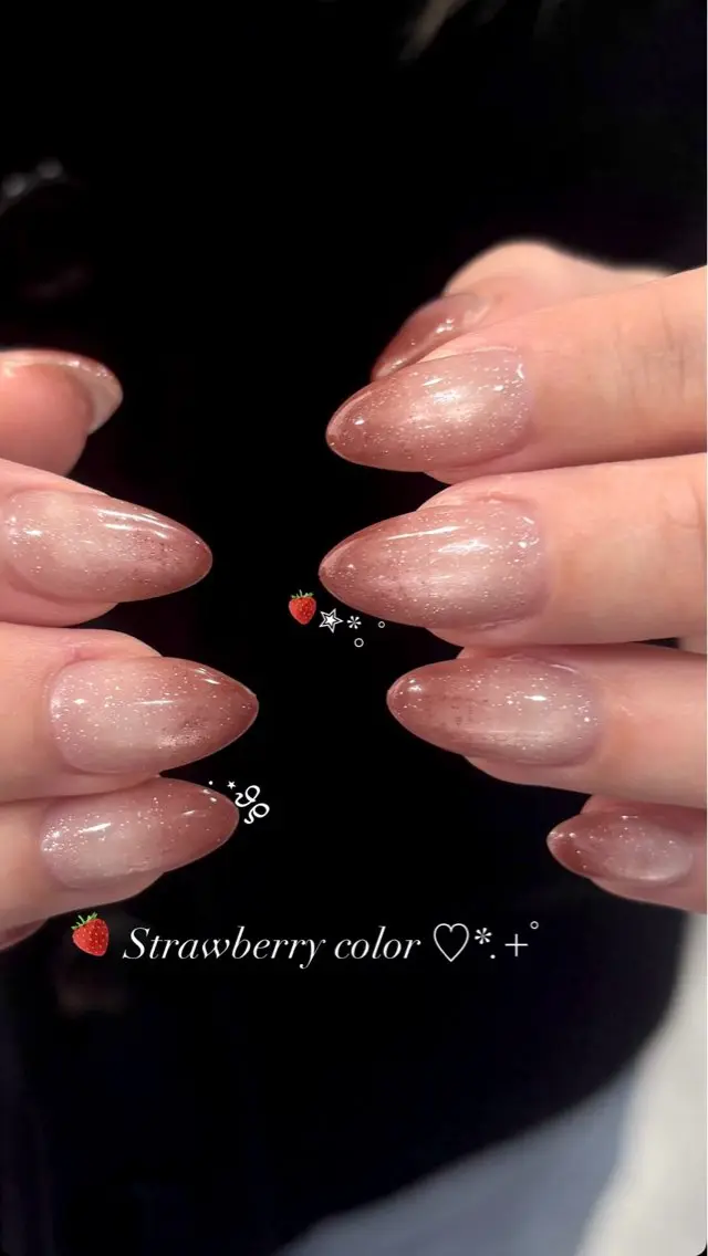 ネイル ハンドネイル 🍓リスブラン MELのネイルデザイン