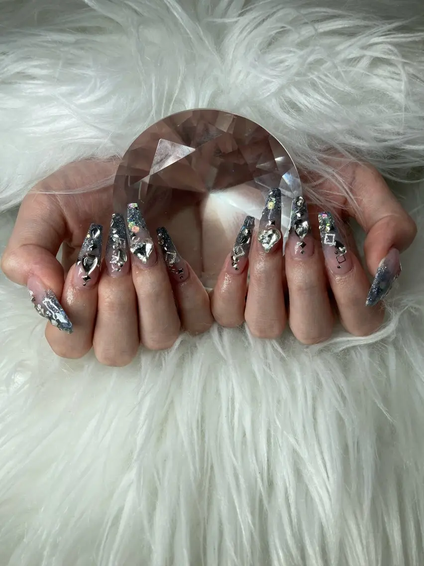 ネイル nailALBA ヨシアキのネイルデザイン