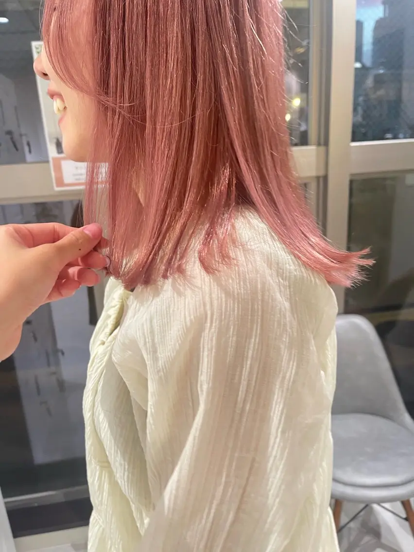 ミディアム カラー ヘアカラー * 透明感カラー c h i h o *のヘアスタイル