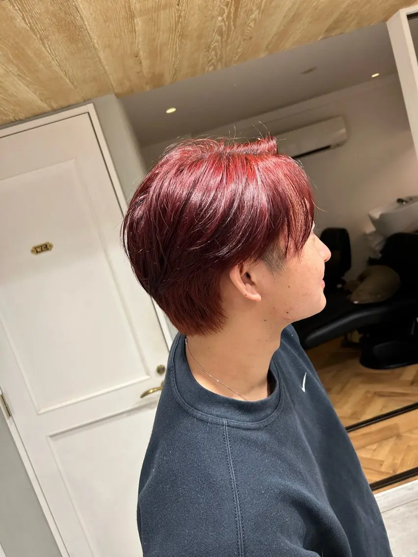 カラー メンズ メンズブリーチ ブリーチ 内田 航太のヘアスタイル