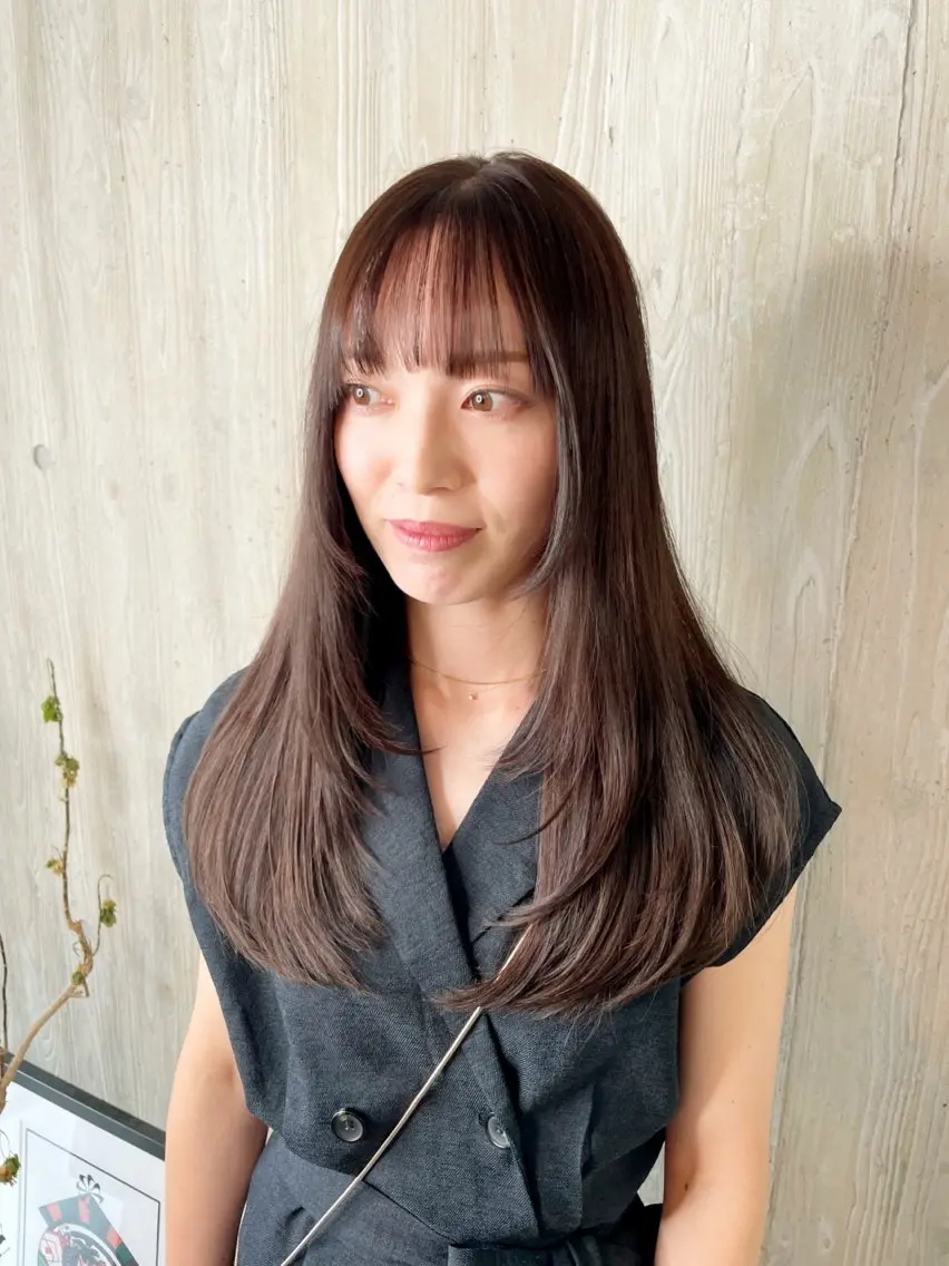 ロング カラー ロングレイヤー グレージュ レイヤーカット ロング 山本(末田) 崇子のヘアスタイル