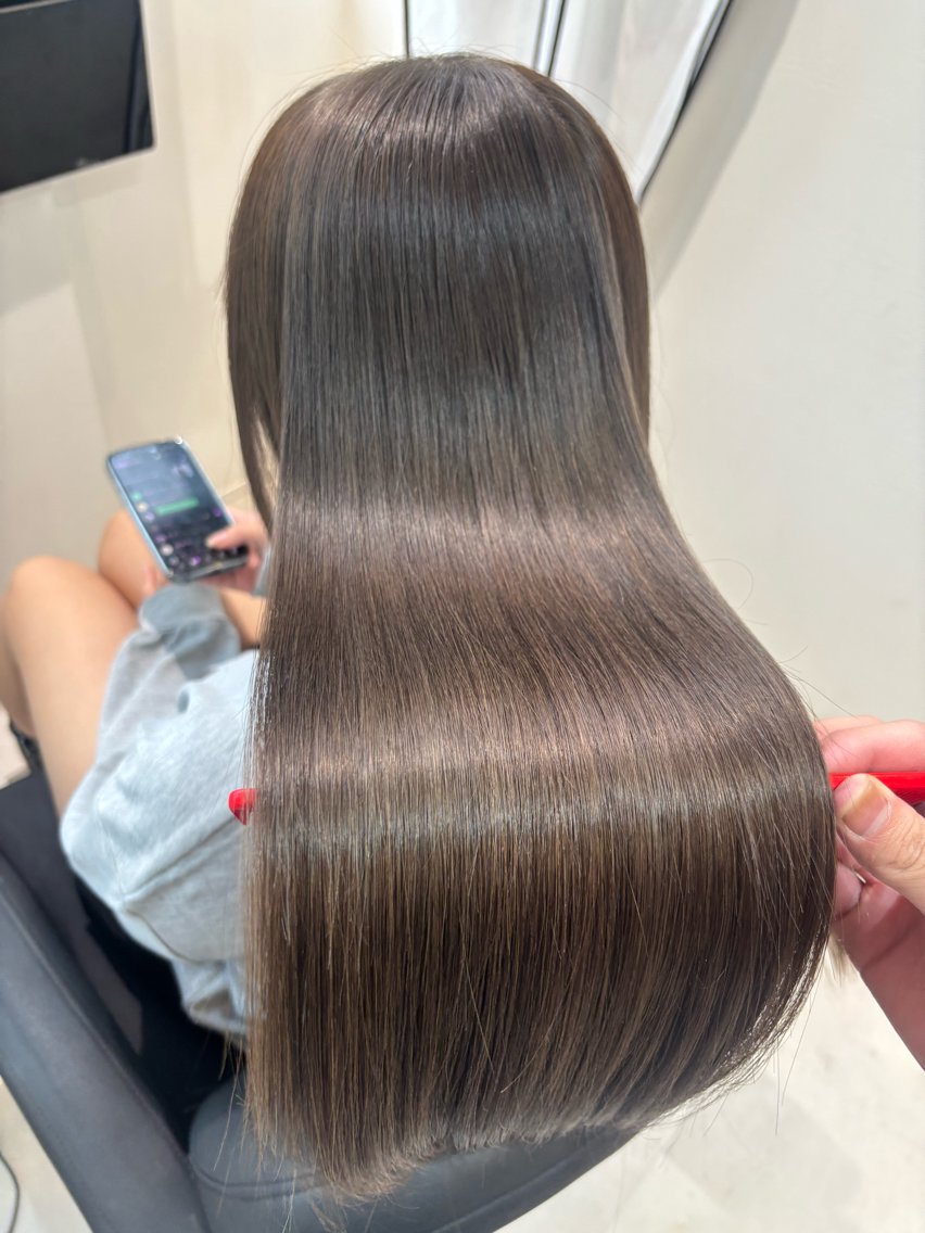 ロング カラー Emuest 北谷 瑠仁のヘアスタイル