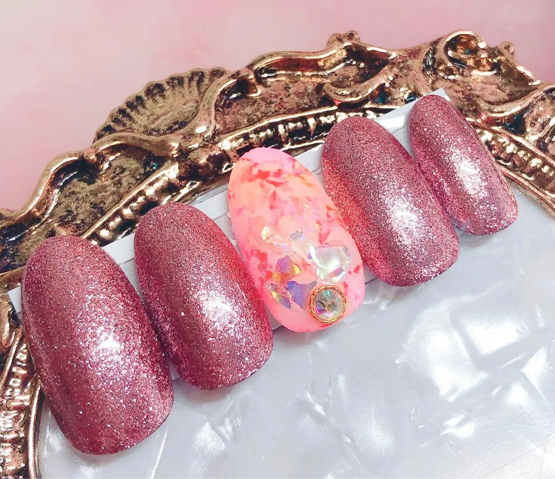ネイル ハンドネイル CROWN プライベートサロンのネイルデザイン