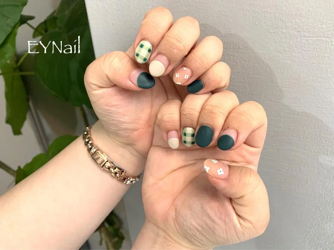 ネイル EYNail Eriのネイルデザイン