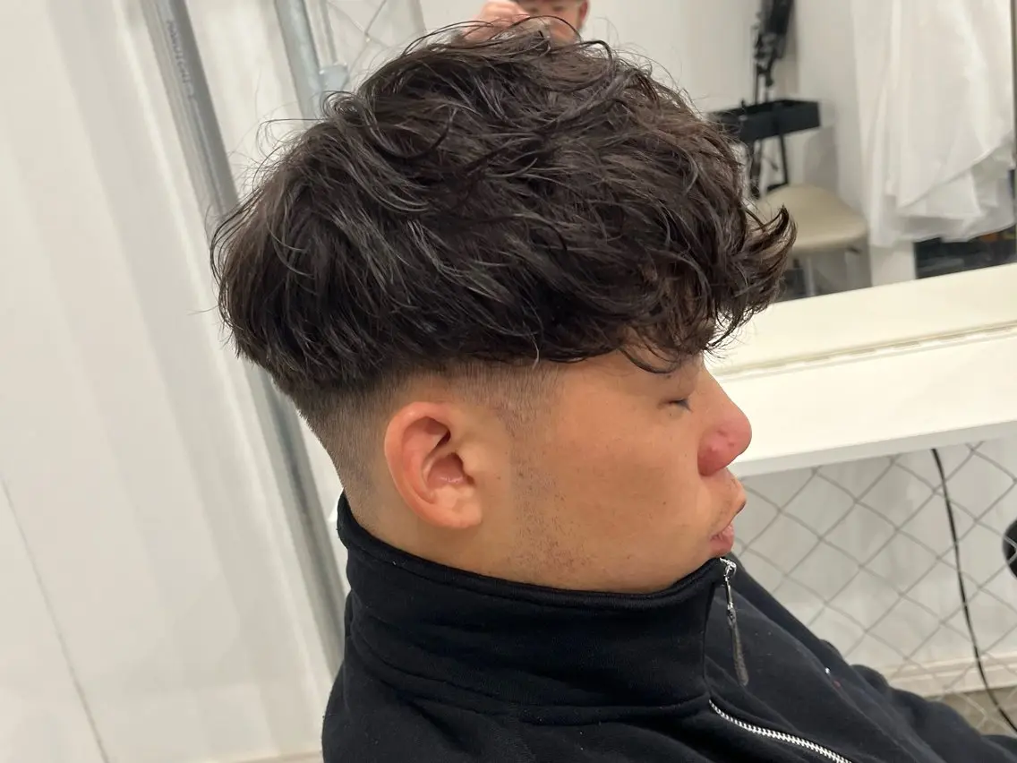 メンズ スペインカール メンズパーマ WATARUのヘアスタイル