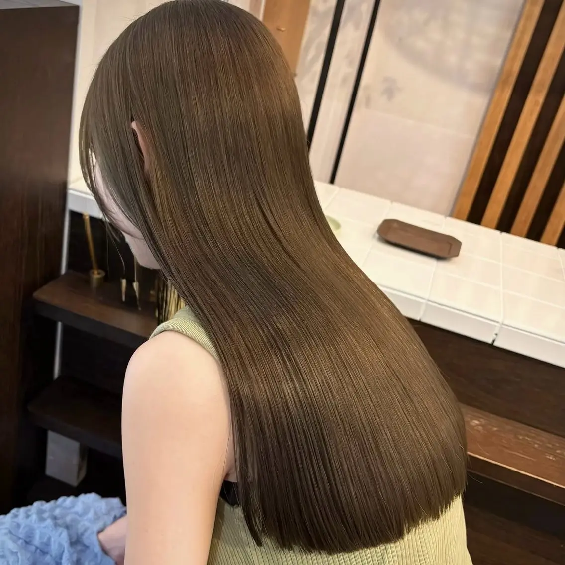 ロング カラー ヘアカラー 透明感カラー/ くるくるパーマミウのヘアスタイル