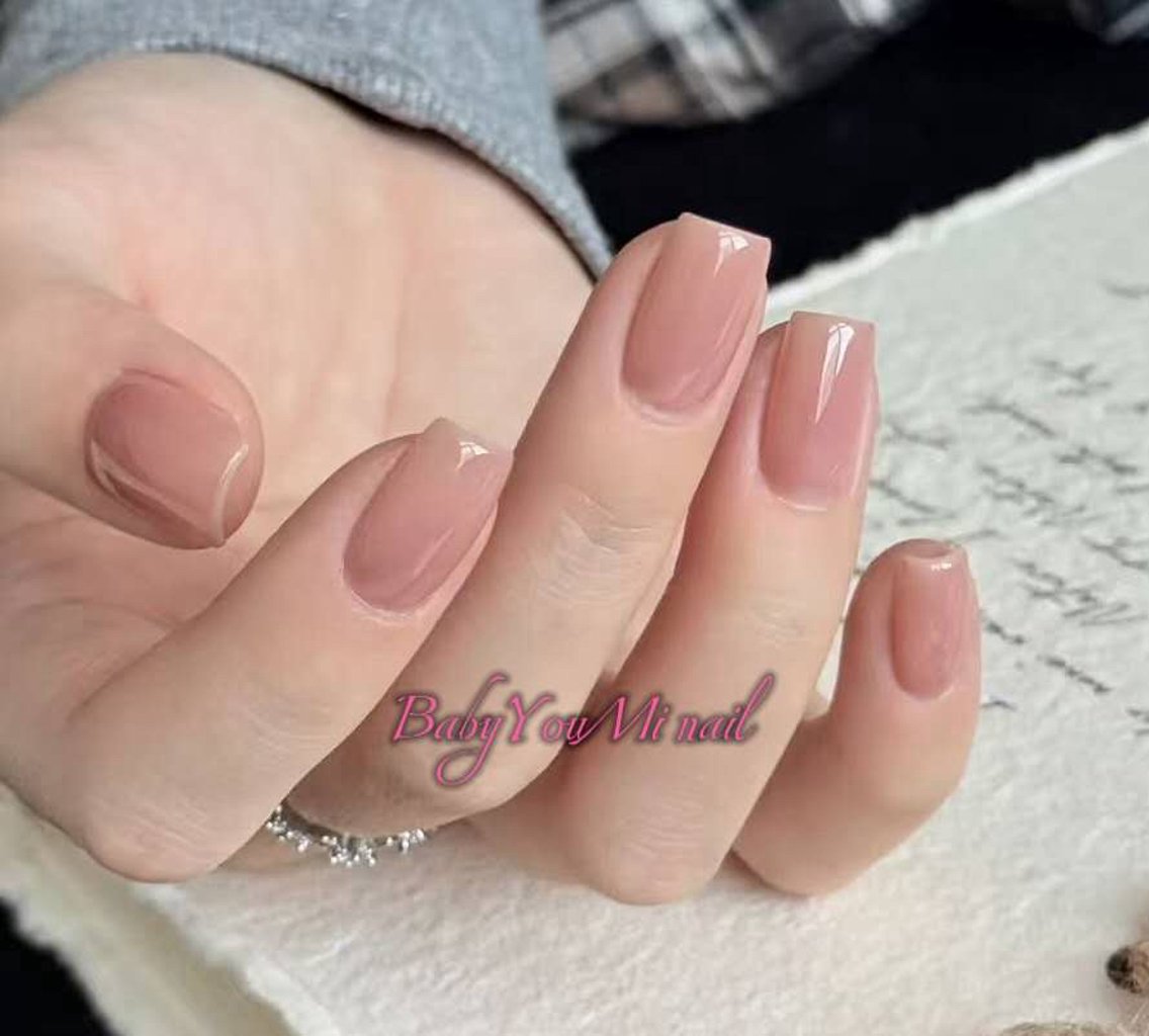 ネイル オーロラネイル チークネイル 成人式 フットネイル フレンチネイル ハンドネイル 相沢 さやかのネイルデザイン