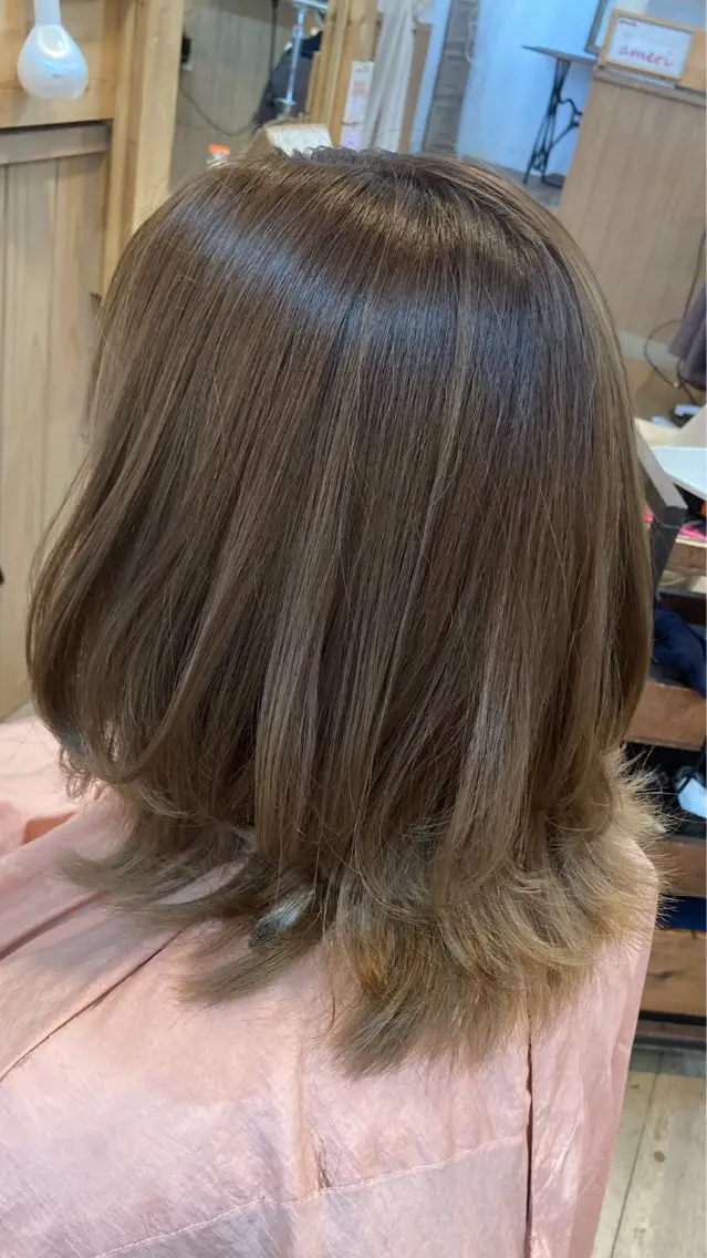 セミロング ウルフカット カット ヘアカラー 林 エリのヘアスタイル