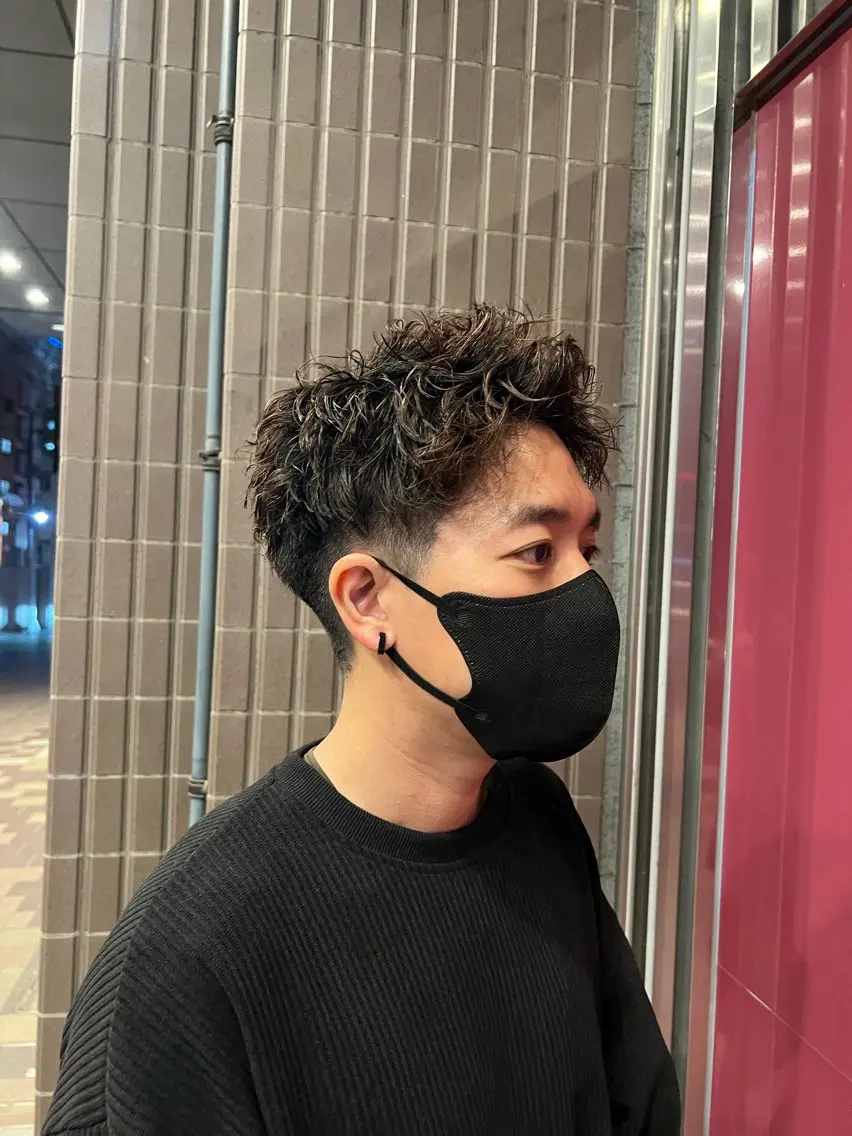 パーマ メンズ アップバング Men's NAM 八角のヘアスタイル