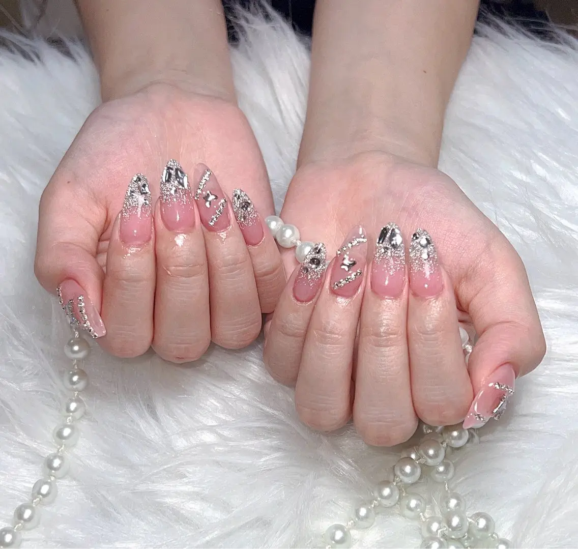 💕自爪持ち込みデザイン★ジェルオフ+550円の写真