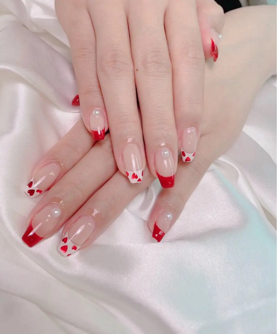 ネイル 持ち込み バレンタイン ハンドネイル lucky nail 歌舞伎町のネイルデザイン