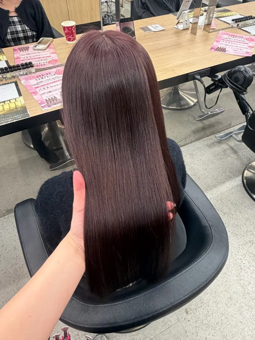 ロング カラー ブリーチ 髪質改善 トリートメント ヘアカラー 💗愛され暖色💗 ピンク/レッド💗のヘアスタイル