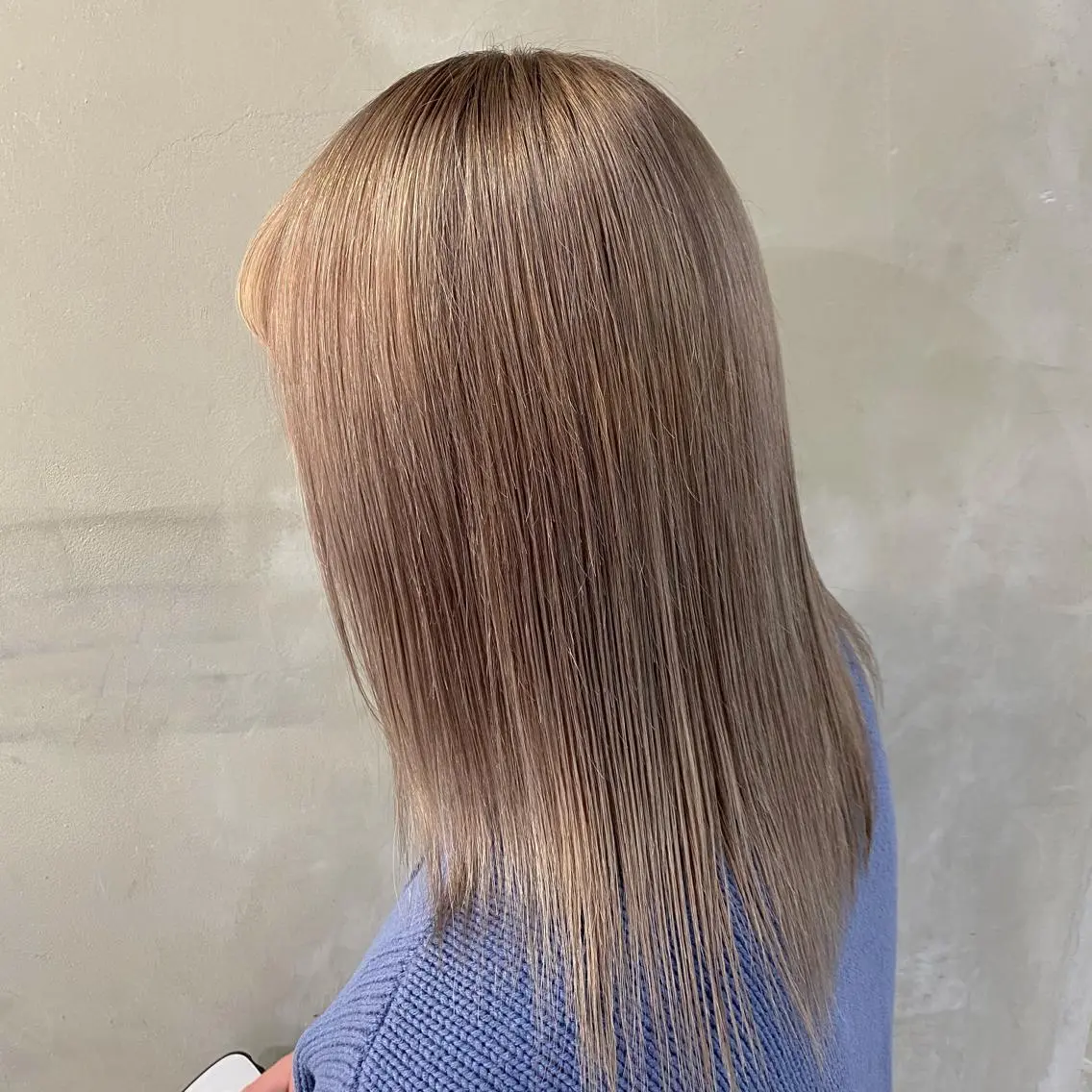 セミロング kai .のヘアスタイル