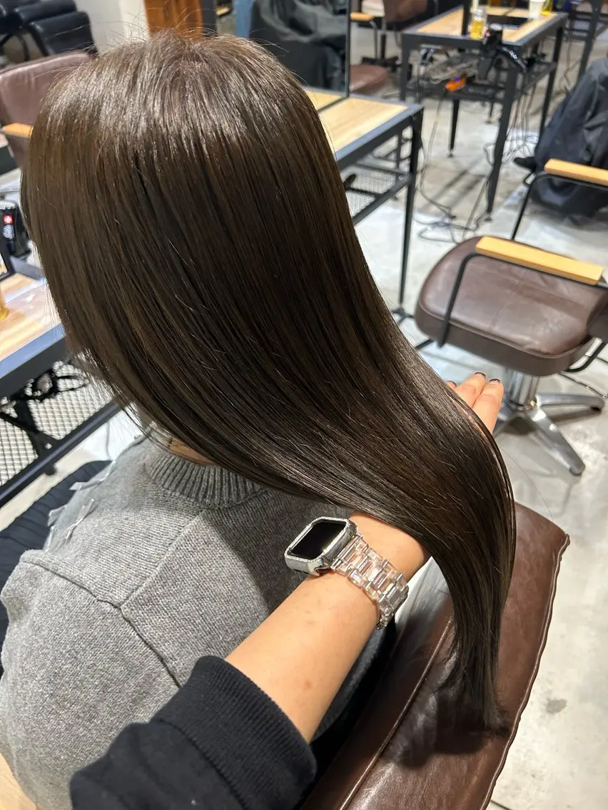 ロング ヘアカラー トリートメント 鈴木 和佳のヘアスタイル