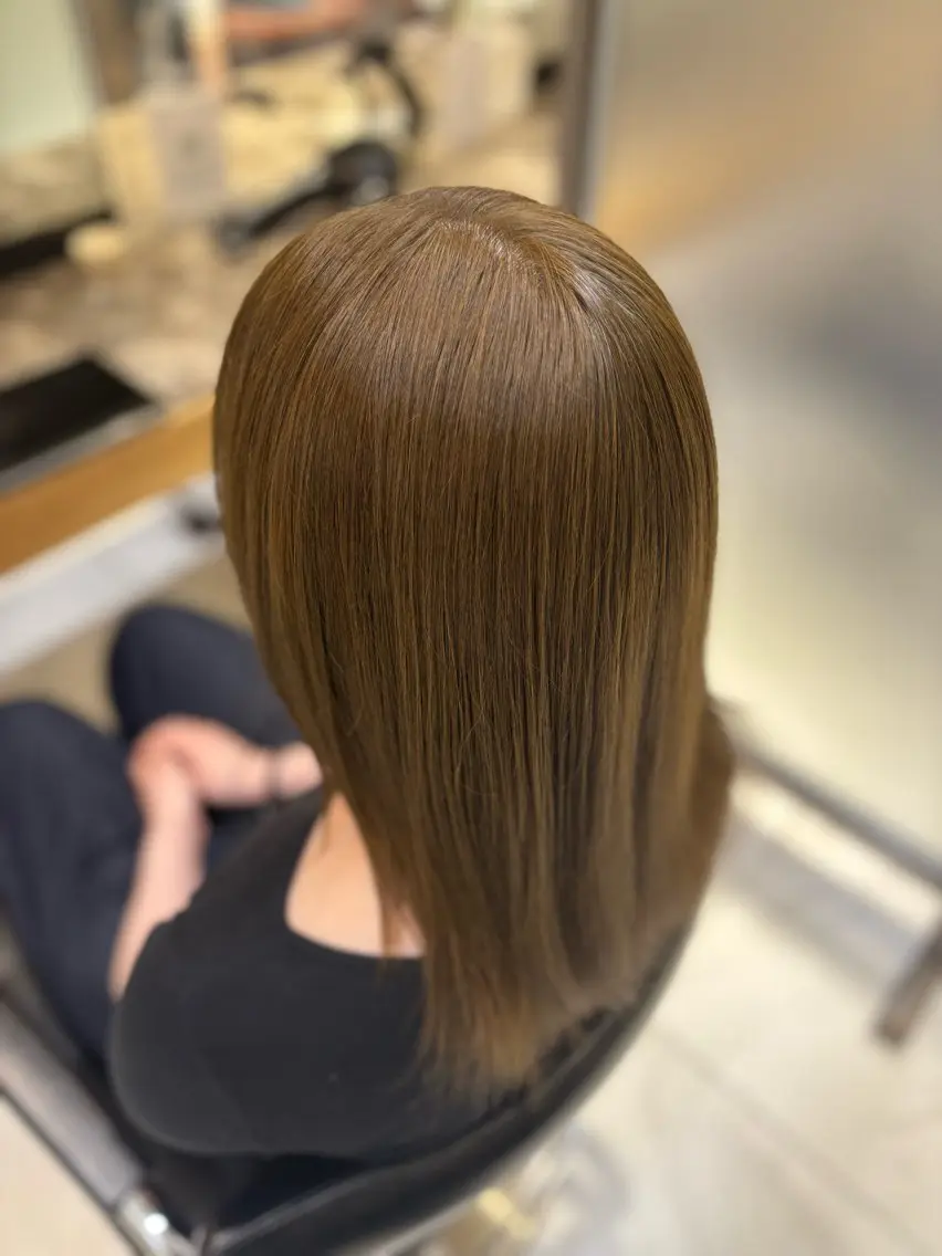 セミロング カラー ヘアカラー NANAMI 【横浜駅】のヘアスタイル