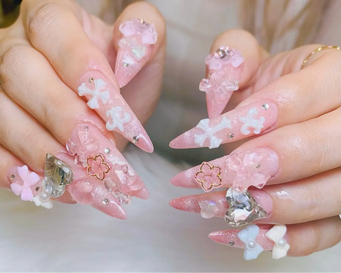 ネイル チークネイル 長さ出し フットネイル 韓国ネイル マグネットネイル ハンドネイル ハンドケア AN NAIL _HOAのネイルデザイン