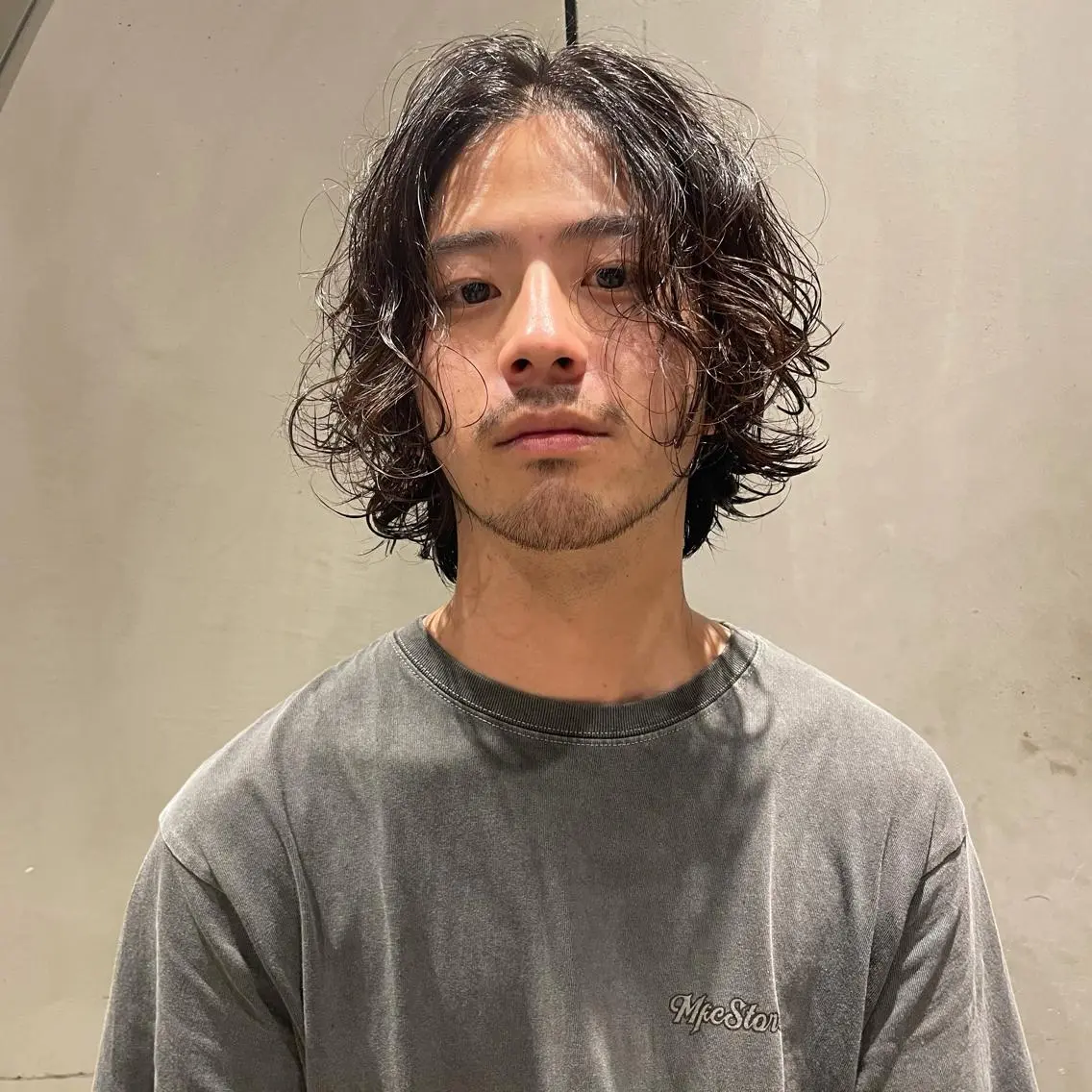 パーマ メンズ ショートボブ メンズブリーチ メンズデザインカット フェードカット メンズハイライト カット パーマ 🌈圧倒的デザイン パーマ 関和希のヘアスタイル