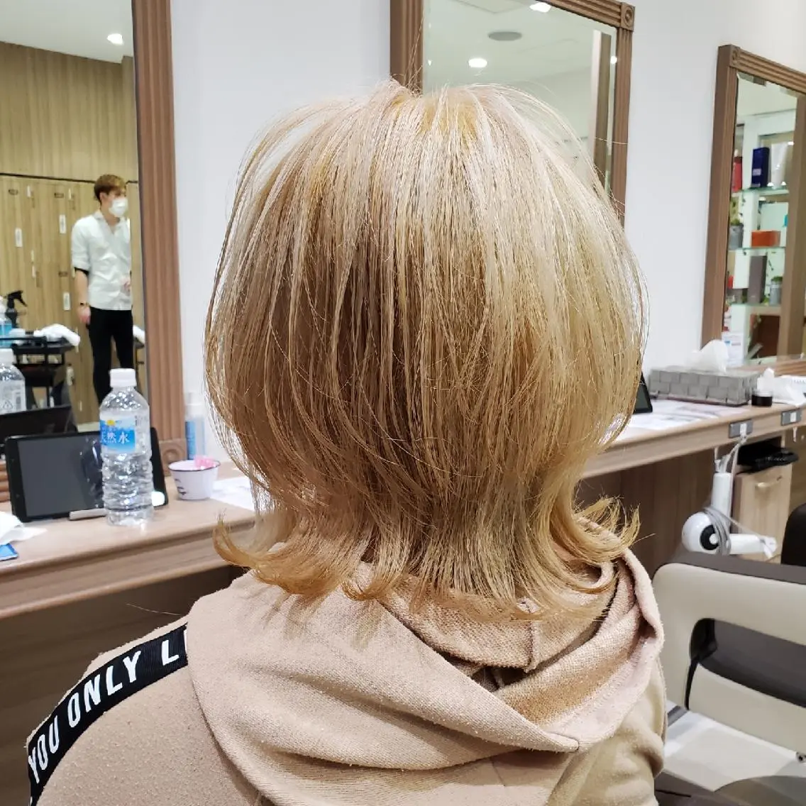 ミディアム カラー ベージュカラー ブリーチ ブロンド ブロンドベージュ ボブ カラー特化🔥中村 和貴<Ash津田沼>のヘアスタイル