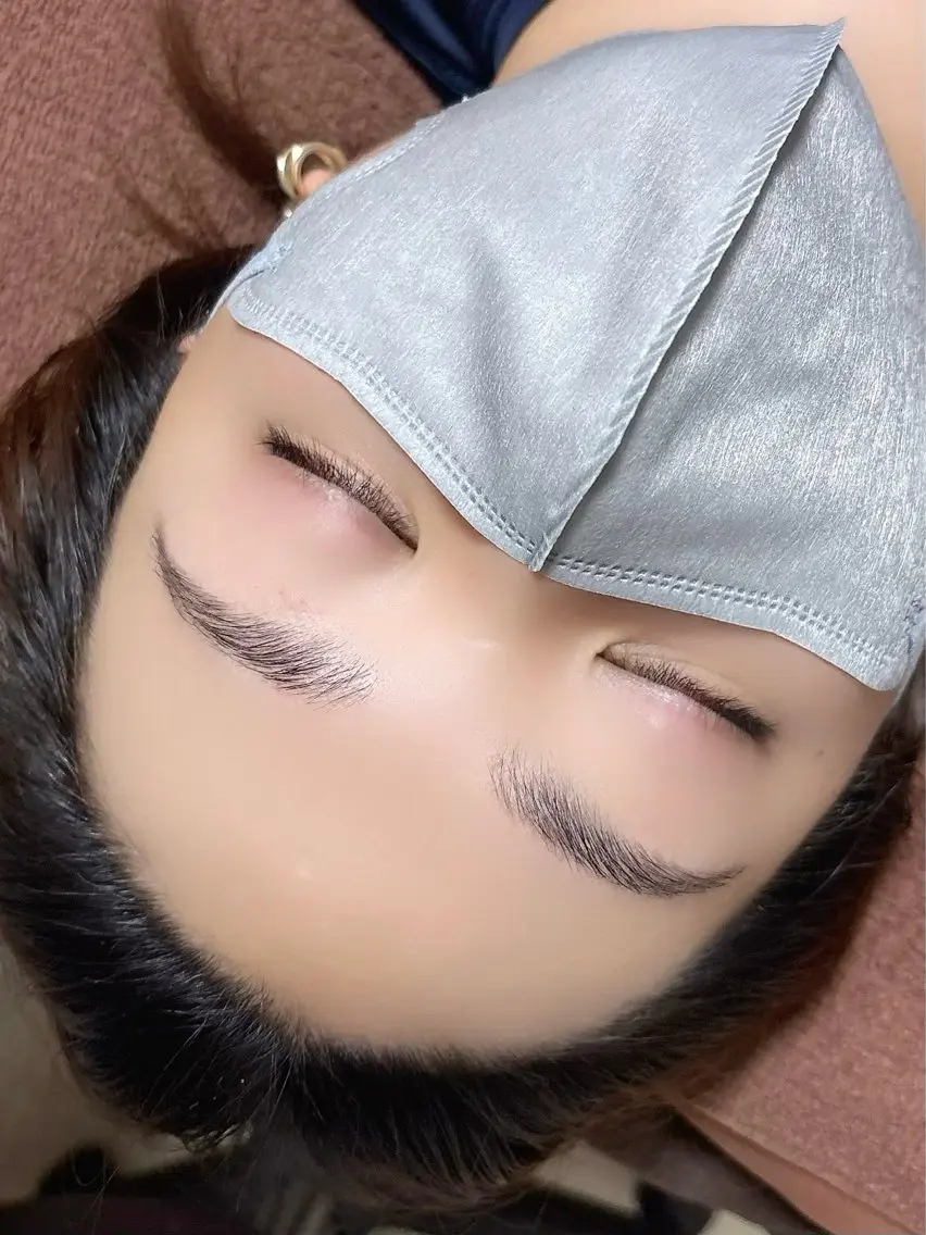 アイブロウ ワックス脱毛 眉カット その他(アイブロウ) salon lady_goのエステ・リラクイメージ
