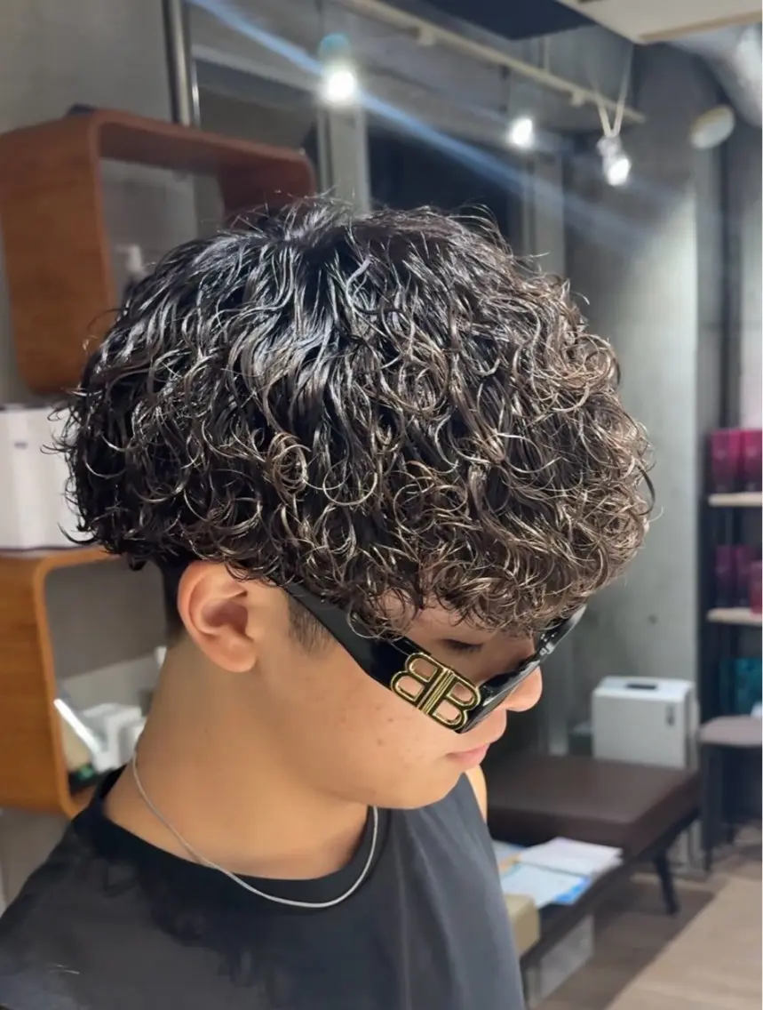 パーマ メンズ メンズパーマ プードルパーマ プードルパーマ カット パーマ fifth 堀内新史のヘアスタイル
