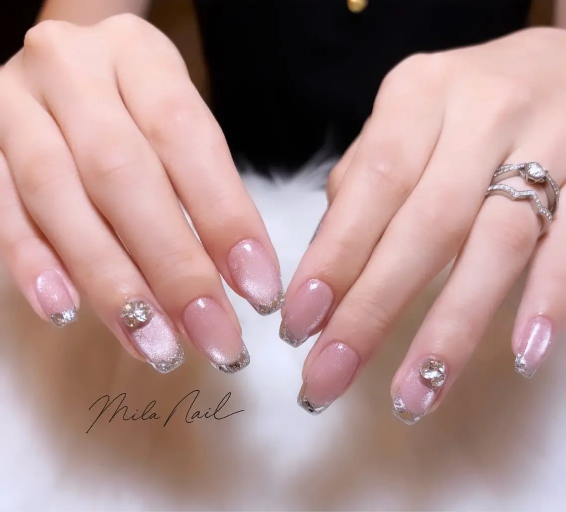 ネイル フレンチネイル ガラスフレンチ マグネットネイル ブライダルネイル ハンドネイル Mila Nailのネイルデザイン