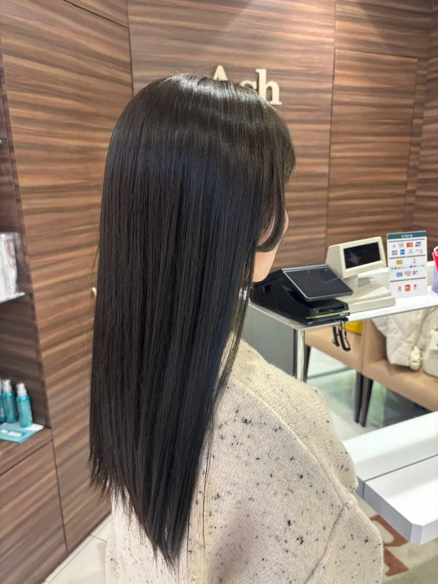ロング 中飯 雪乃のヘアスタイル