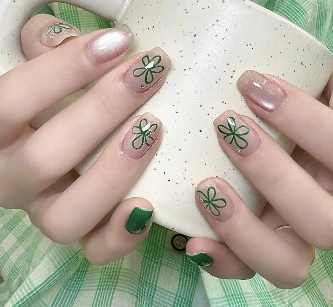 ネイル ハンドネイル 💫 Tsuki_Nailのネイルデザイン