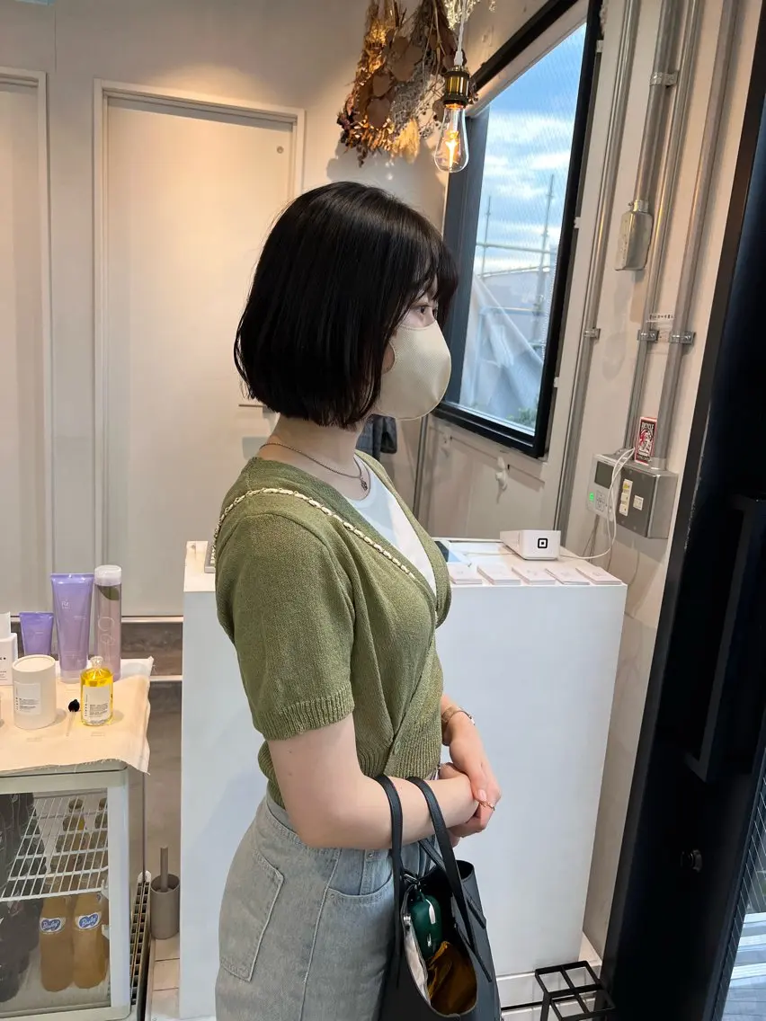 ショート カット ヘアカラー 松坂 真衣のヘアスタイル