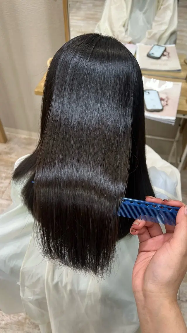 カット 縮毛矯正 小野 眞白のヘアスタイル