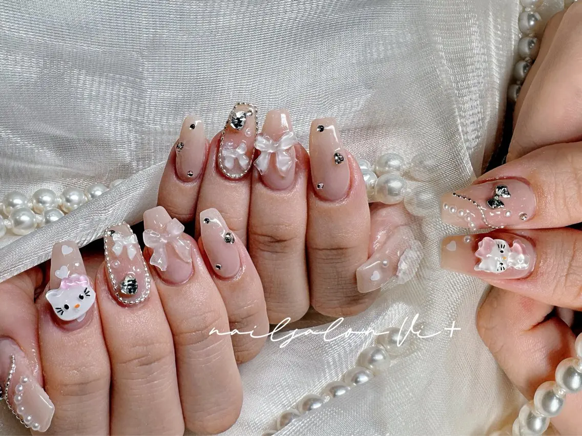ネイル ハンドネイル ✨Nailsalon Vi+✨のネイルデザイン