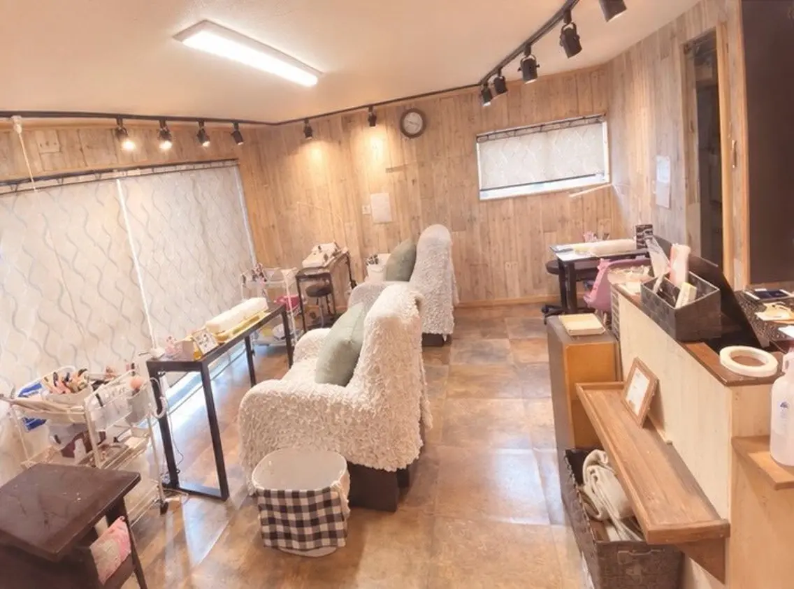 ネイル Nanami🦫 Lien市川のネイルデザイン