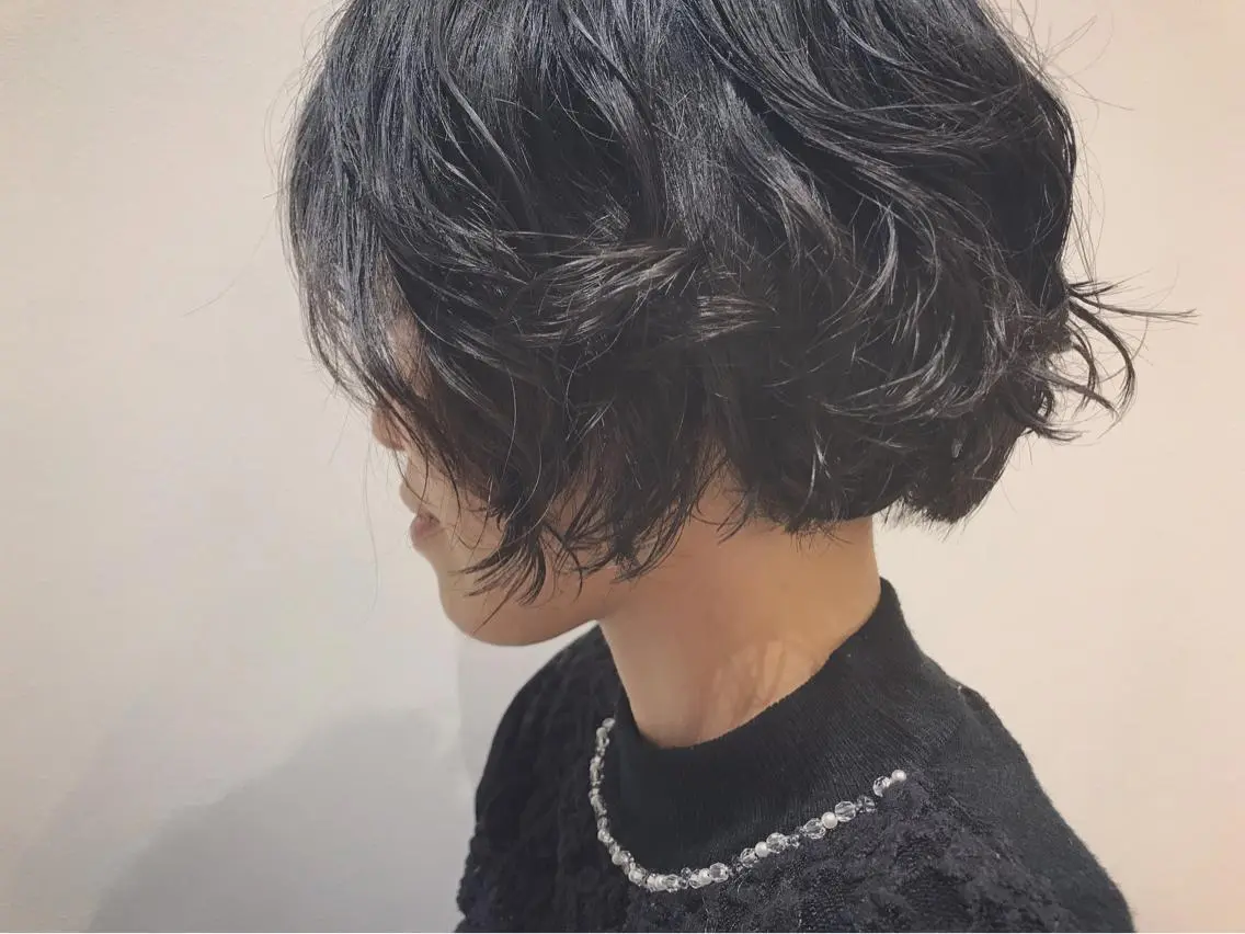 ショート パーマ くるくるパーマ aikoのヘアスタイル