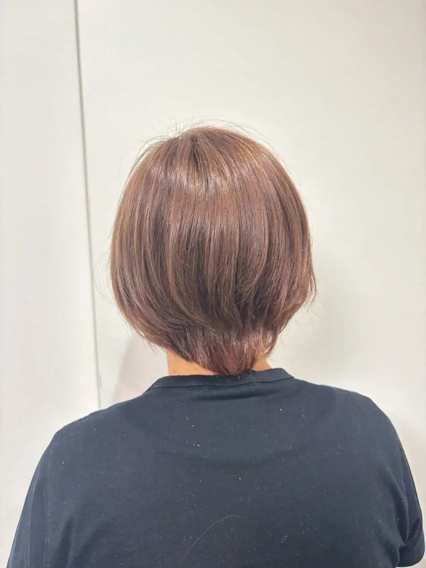 ショート カラー ブリーチ ブラウンカラー は る か カット￥0のヘアスタイル