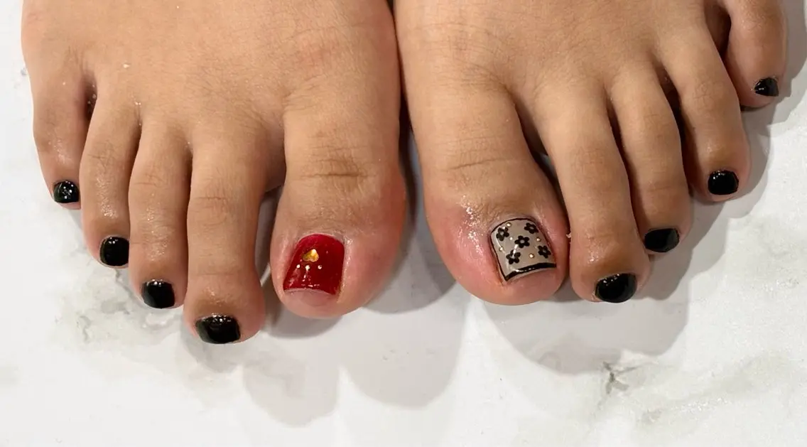 ネイル フットネイル nailsister まゆのネイルデザイン