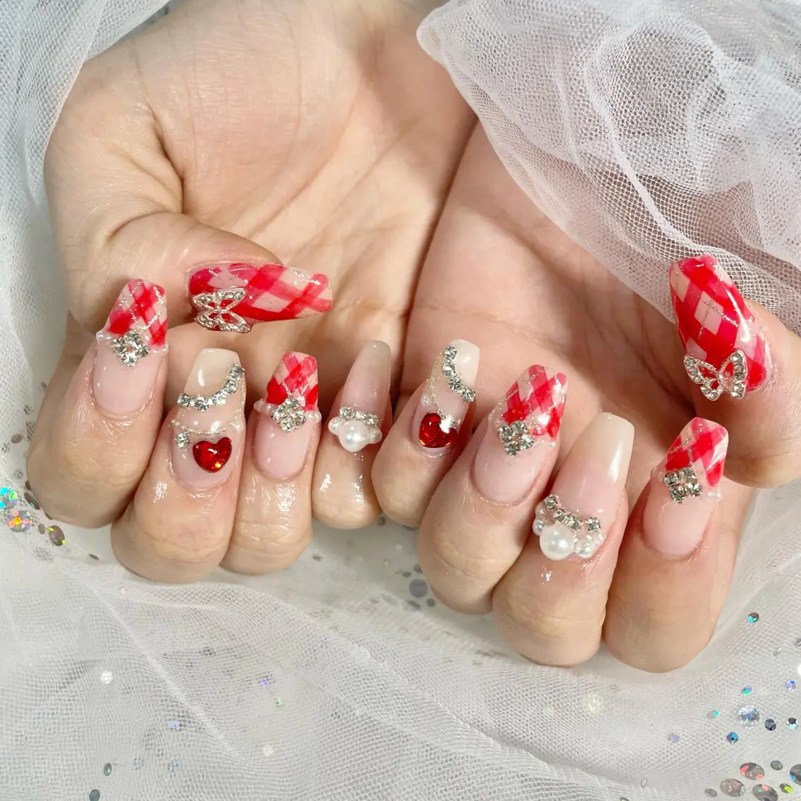 ネイル 赤色 ハンドネイル 🎀AYAKO 🎀中韓ネイルのネイルデザイン