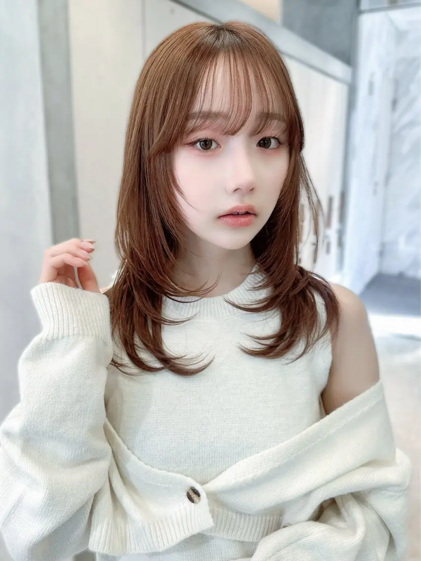 ミディアム カット ヘアカラー トリートメント 久米 春輝のヘアスタイル