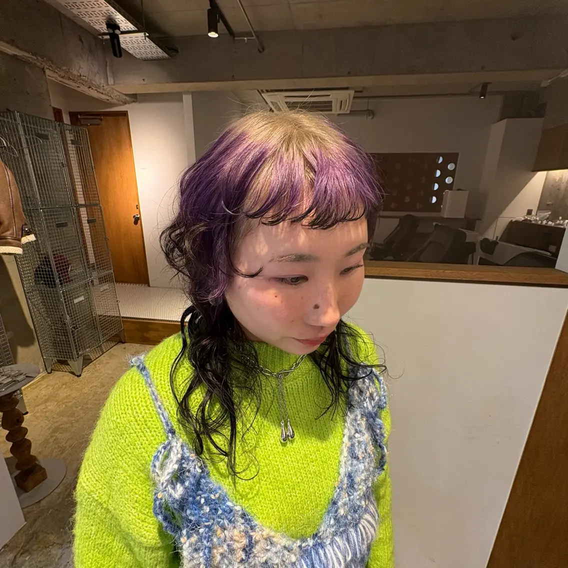 ロング カラー ブロンド グラデーションカラー パープルカラー ヘアカラー パ ルのヘアスタイル