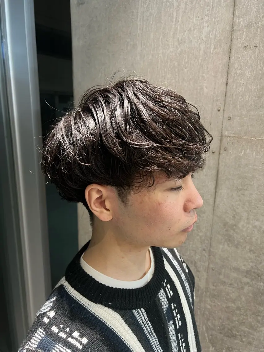 パーマ メンズ メンズパーマ ニュアンスパーマ 吉沢遣人/レイヤー 艶カラー/抜け感のヘアスタイル