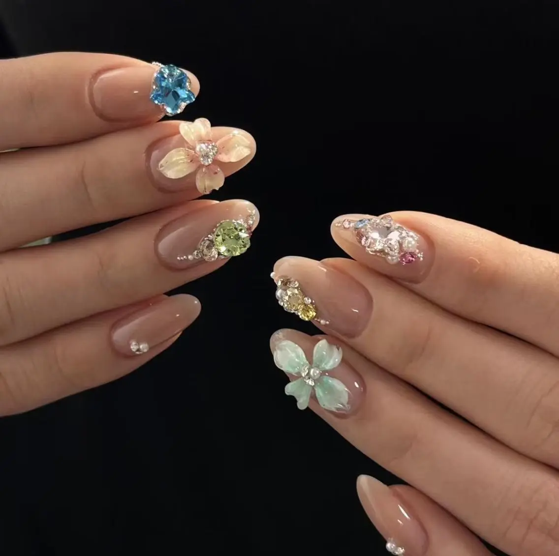 ネイル ハンドネイル 💫 Tsuki_Nailのネイルデザイン
