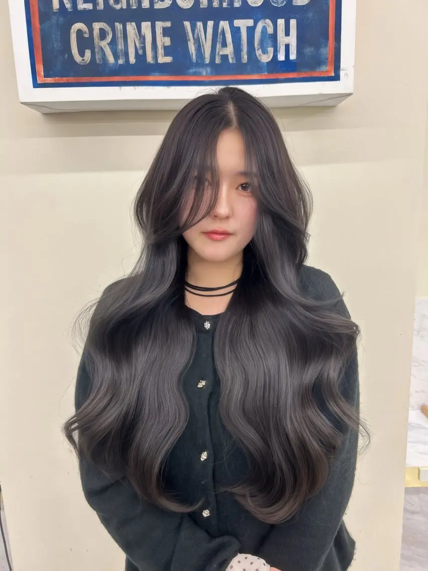 ロング カット ヘアカラー hiyori🎀 トレンドレイヤーのヘアスタイル