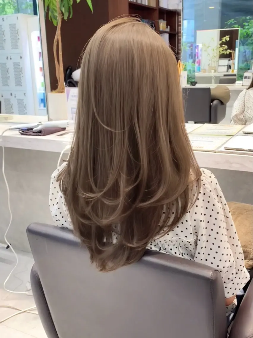 ロング カット ヘアカラー 🌙レイヤー/透明感 髪質改善/宮田💫のヘアスタイル