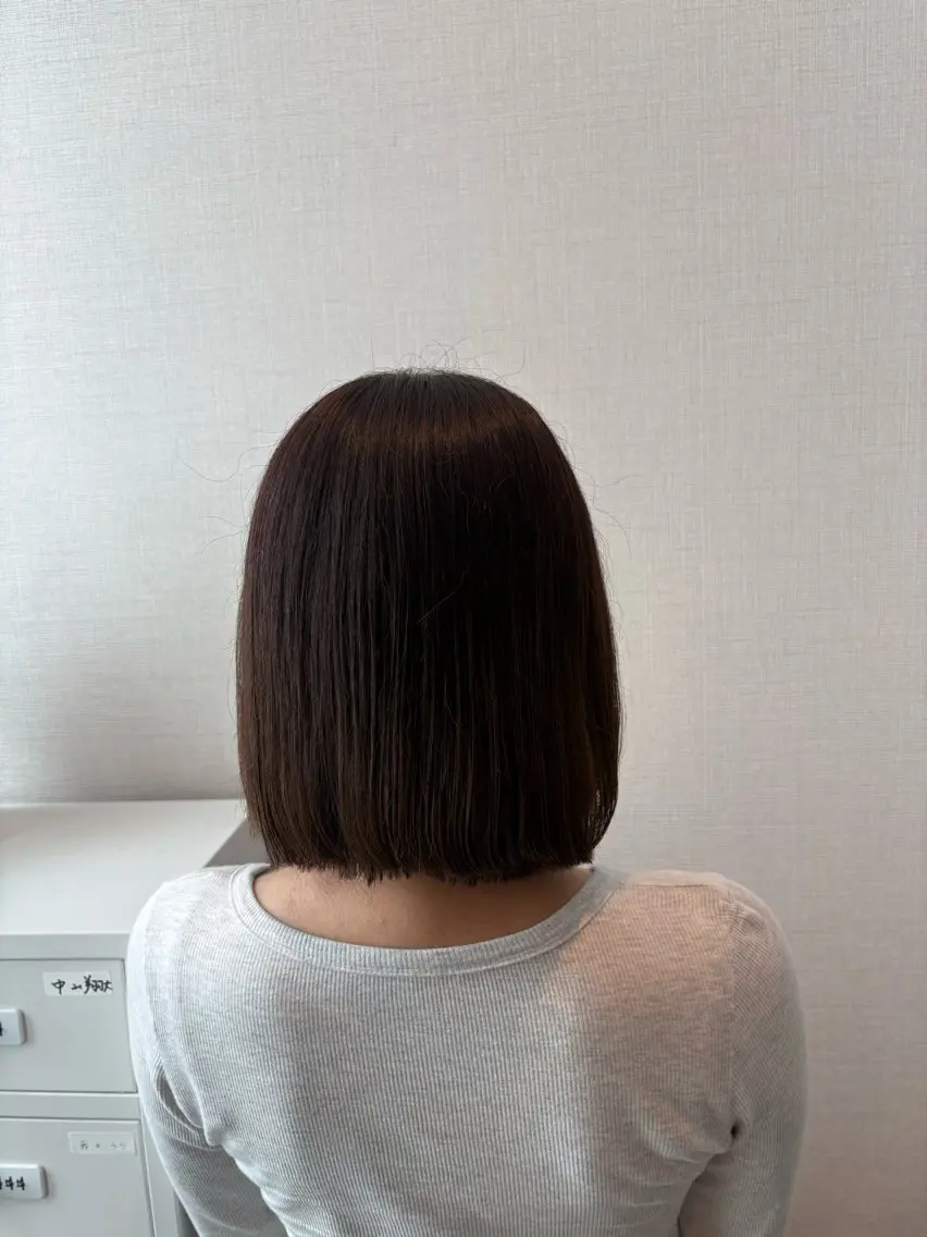 ショート ゆるふわレイヤー カット manonのヘアスタイル