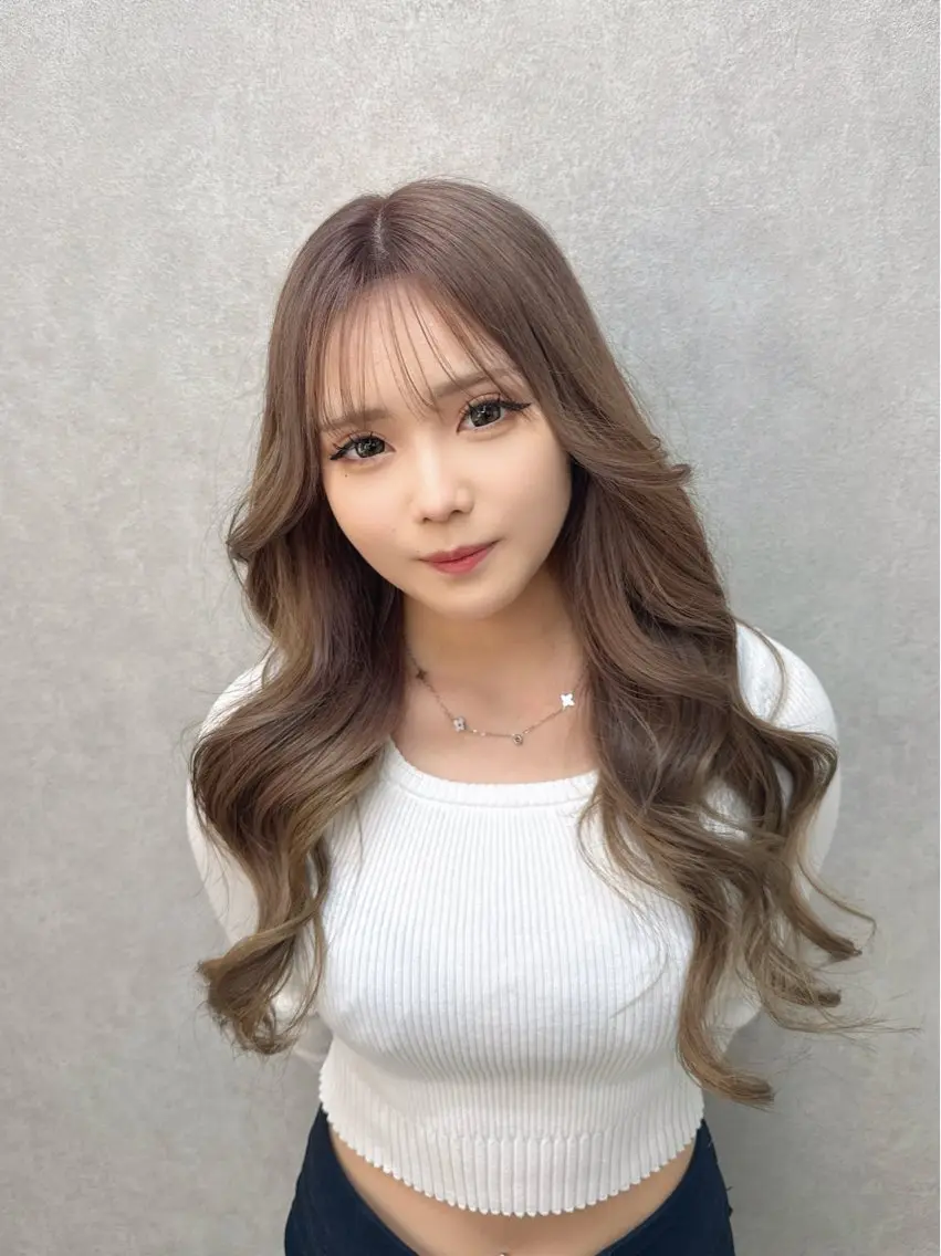ロング 【ALEAP】 𝐇𝐀𝐊𝐔のヘアスタイル