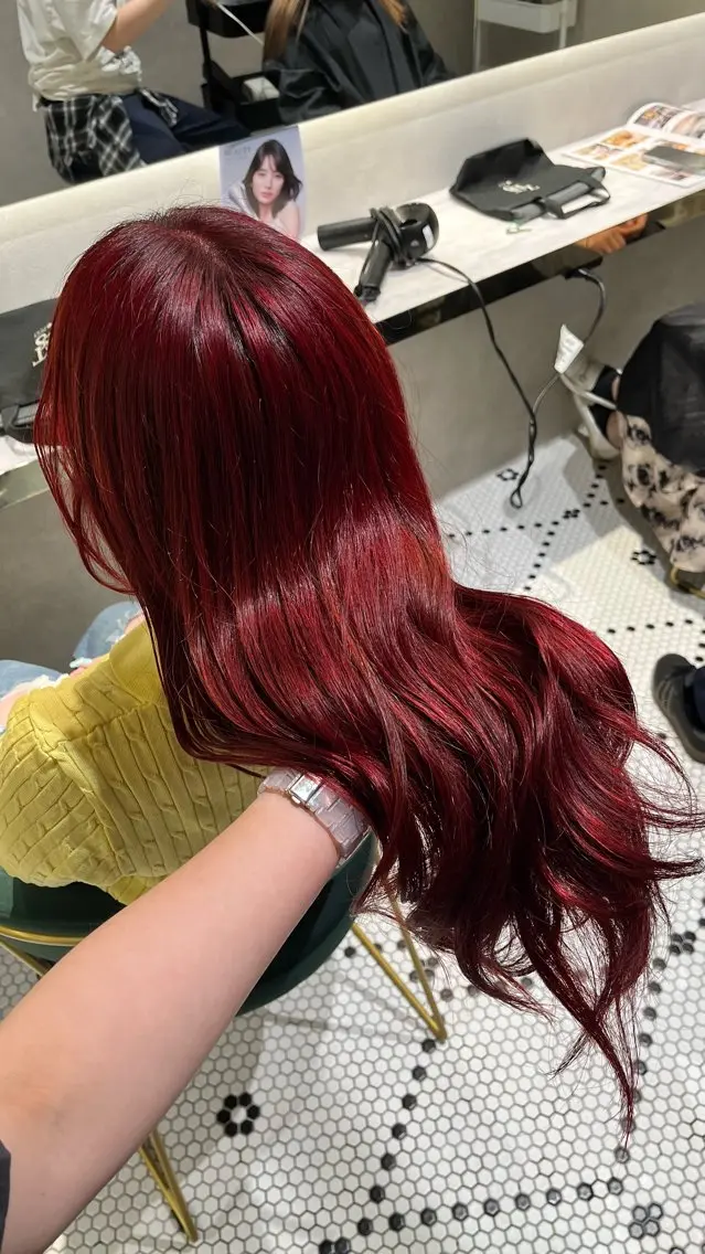 【初めての方もお任せください💪】全頭ブリーチ+ワンカラー🩷の写真