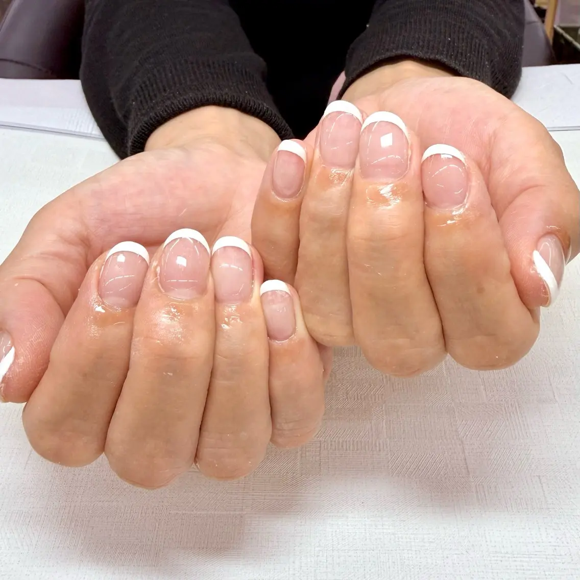 ネイル MAXKELLY正池 白フレンチ募集🕊️のネイルデザイン