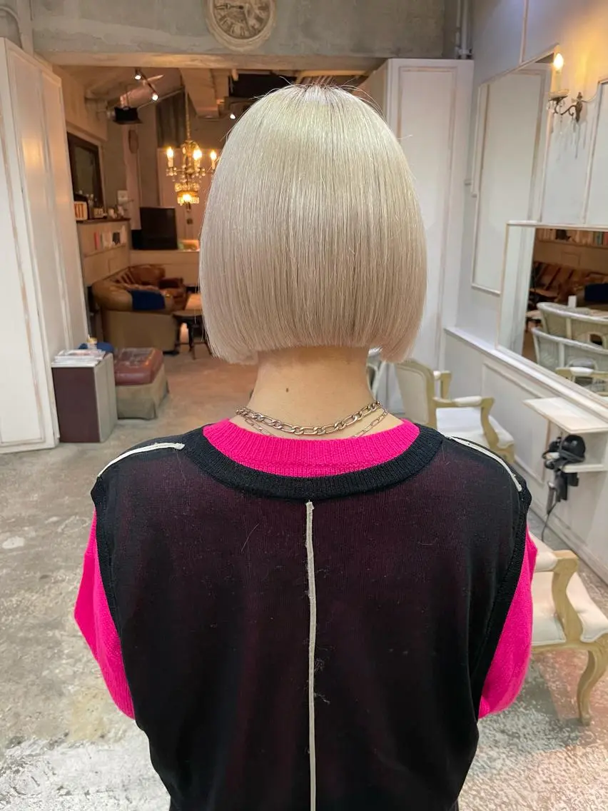 【✨赤味、黄ばみ除去✨】トリプルカラー＋カット＋3stトリートメント🌸の写真