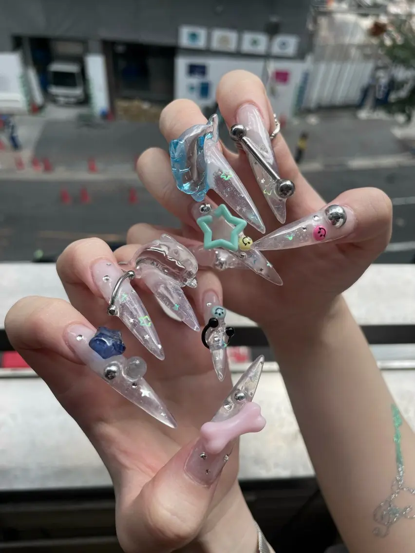 ネイル ハンドネイル すず/ Betty Nailのネイルデザイン
